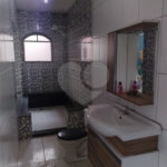Casa à venda com 2 suítes no condomínio Residencial Rubi, Mogi das Cruzes - SP