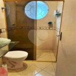 Sobrado à venda com 3 quartos, sendo 1 suíte, em Vila Constança, São Paulo, SP