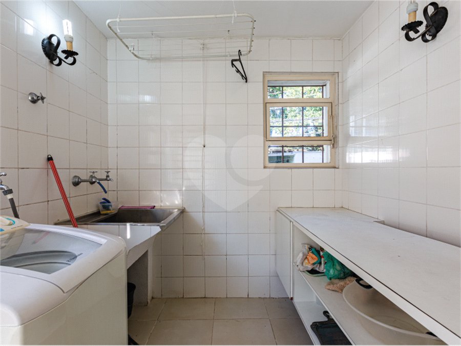 Casa à venda com 3 suítes em Alto de Pinheiros, São Paulo, SP