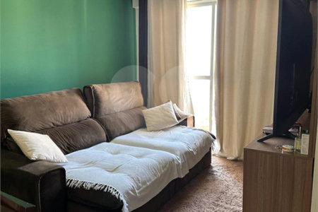 Apartamento à venda com 4 quartos, sendo 1 suíte, em Parque Tomas Saraiva, São Paulo, SP