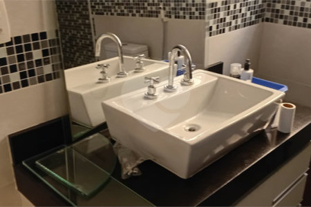 Casa à venda com 4 quartos, sendo 2 suítes,  em Vila Sônia, São Paulo, SP