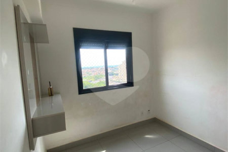 Apartamento à venda com 3 quartos, sendo 1 suíte,  em Vila Santana, Araraquara, SP