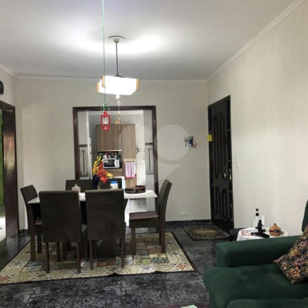 Casa à venda com 5 quartos, sendo 2 suítes, em Parque Continental Ii, Guarulhos, SP