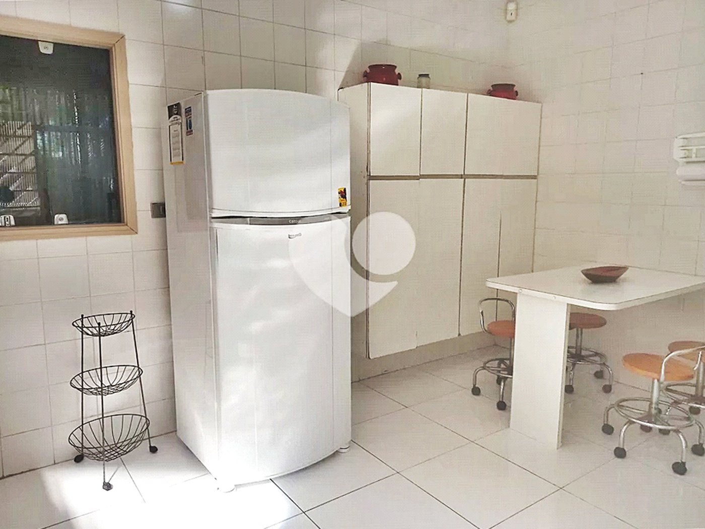 Sobrado à venda com 4 quartos, sendo 1 suíte, em Tremembé, São Paulo, SP
