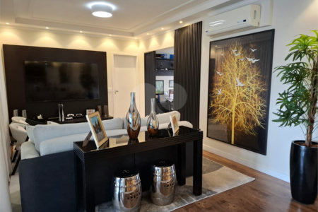 Apartamento à venda com 3 suítes em Barra Funda, São Paulo, SP