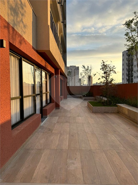 Flat à venda com 2 quartos em Vila Firmiano Pinto, São Paulo, SP