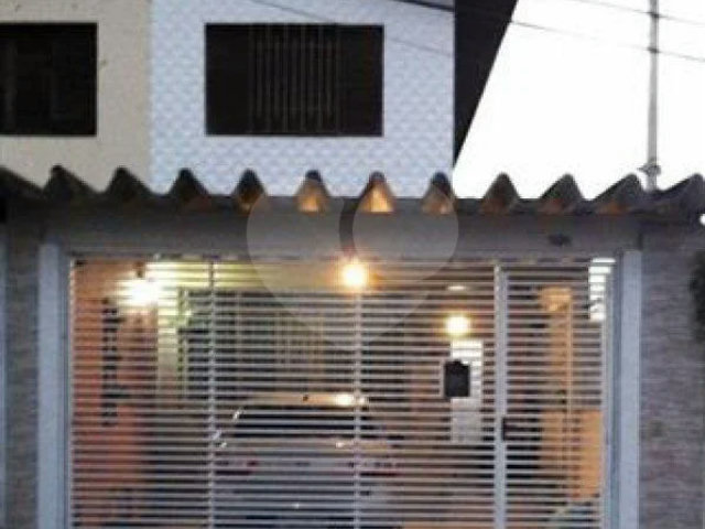 Sobrado à venda com 3 quartos em Jardim Virginia Bianca, São Paulo, SP