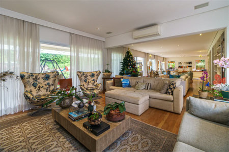 Casa à venda com 5 suítes em Jardim Morumbi, São Paulo, SP
