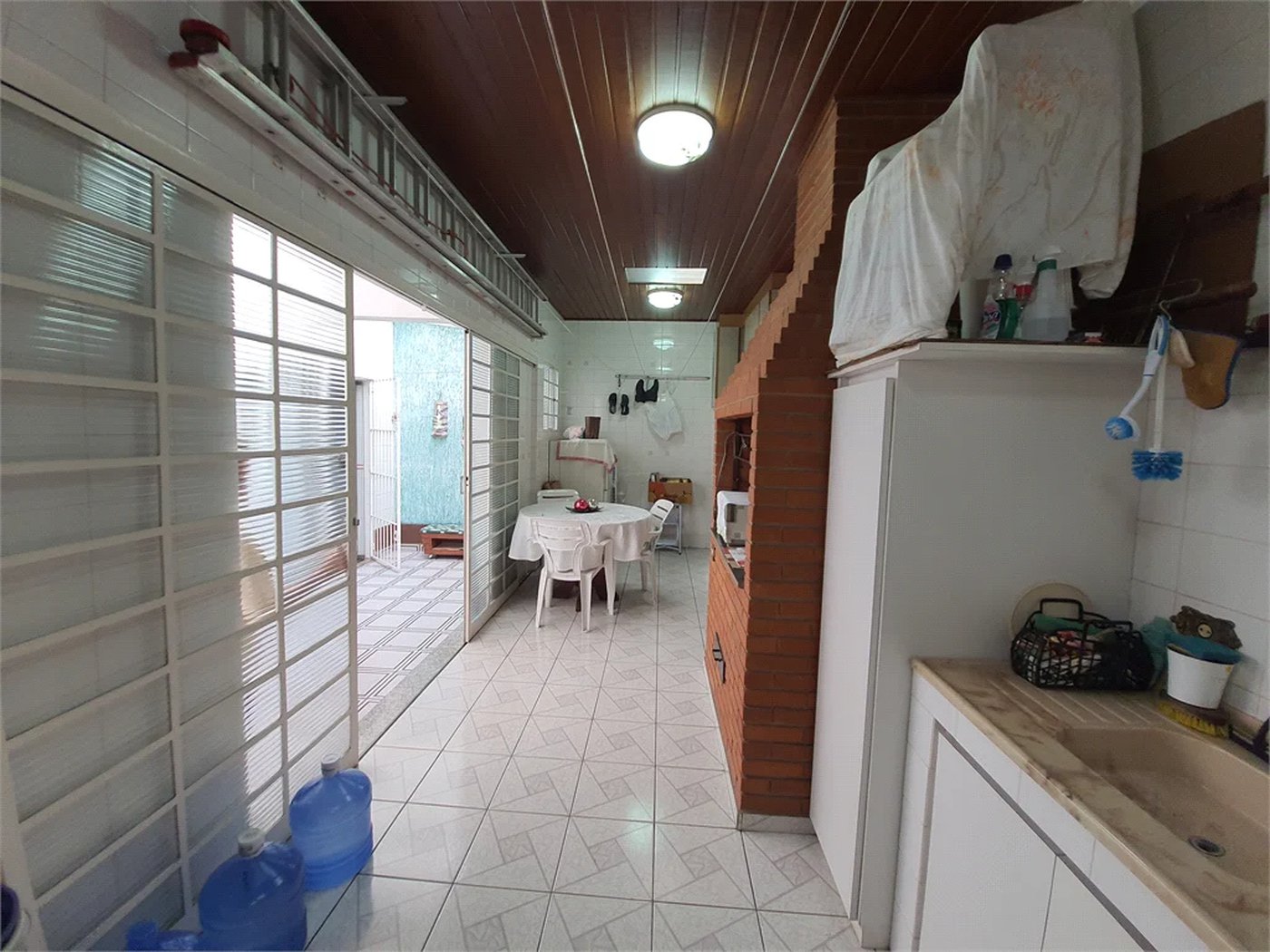 Sobrado à venda com 3 quartos, sendo 1 suíte,  em Jardim Rizzo, São Paulo, SP