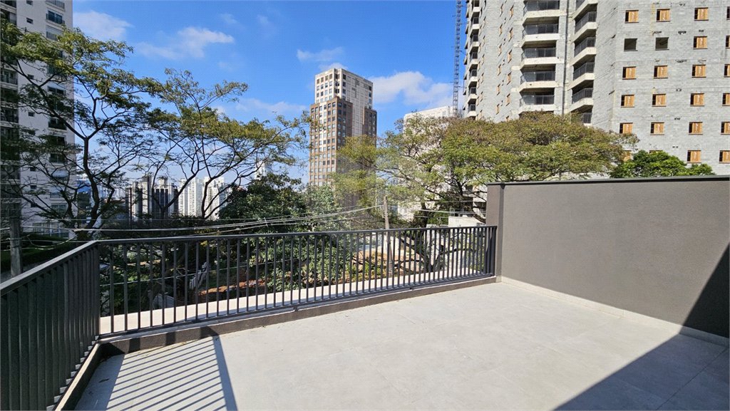 Casa à venda com 4 suítes no condomínio Cube Cidade Jardim, São Paulo - SP