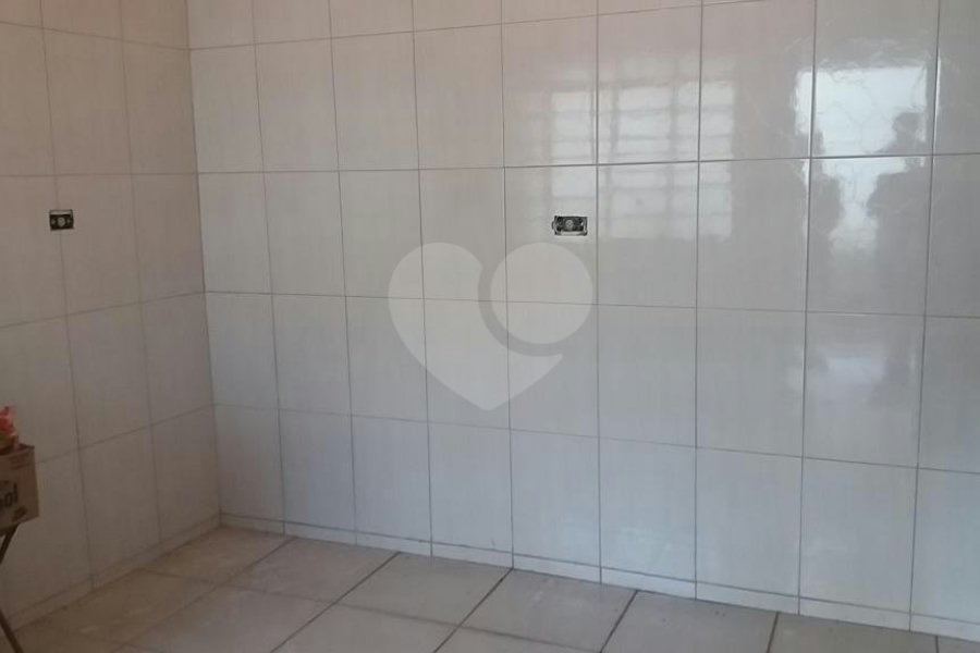 Sobrado à venda com 3 quartos, sendo 1 suíte, em Santa Terezinha, São Paulo, SP