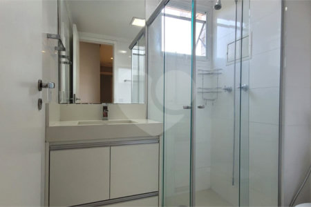 Amplo apto à venda | 113 m² | 3 dormitórios (1 suíte) | 2 vagas na Mooca!