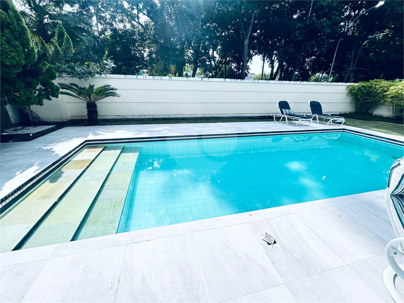 Casa à venda com 8 quartos, sendo 7 suítes, em Barra da Tijuca, Rio de Janeiro, RJ