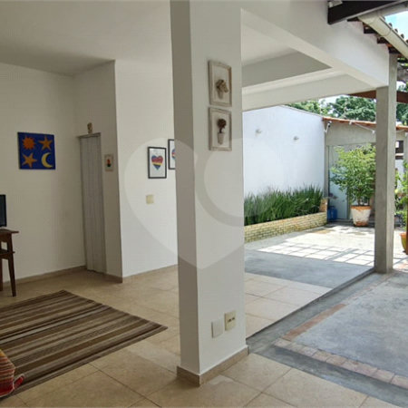 Sobrado à venda com 5 quartos, sendo 4 suítes, em Brooklin Velho, São Paulo, SP