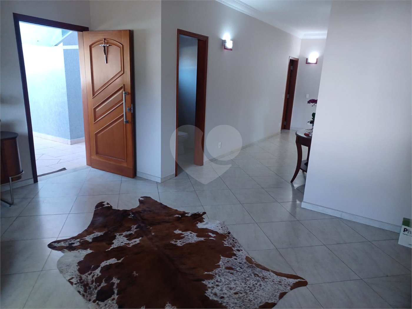 Casa à venda com 2 quartos, sendo 1 suíte, no condomínio Terras de Mont Serrat, Salto - SP