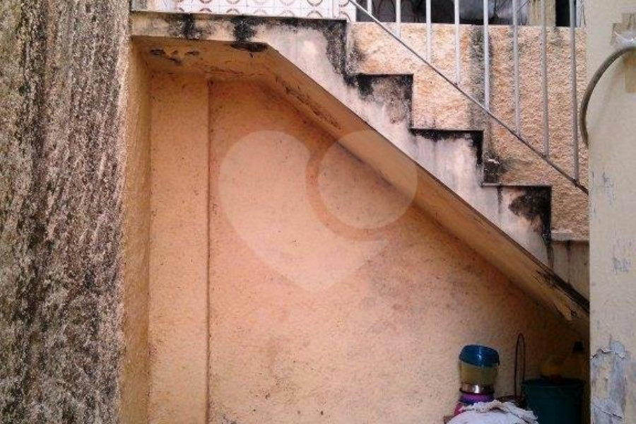 Sobrado à venda com 3 quartos, sendo 1 suíte, em Vila Paiva, São Paulo, SP