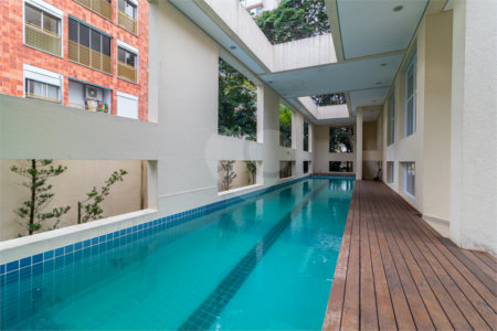 Apartamento à venda com 3 suítes em Alto da Boa Vista, São Paulo, SP
