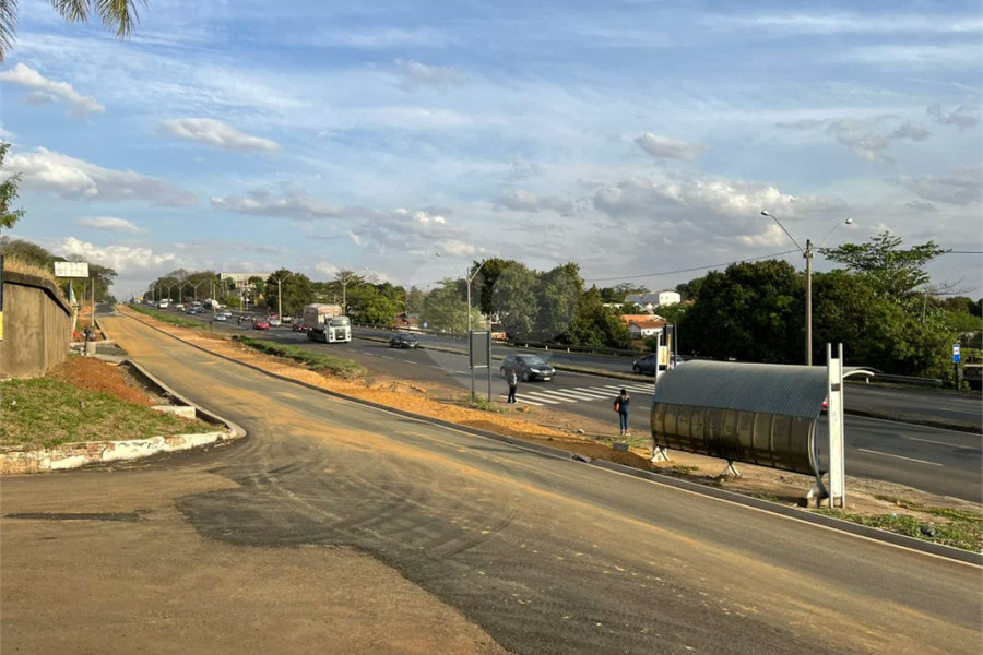 Excelente Galpão comercial para empresas disponível para venda e locação em Piracicaba - SP.