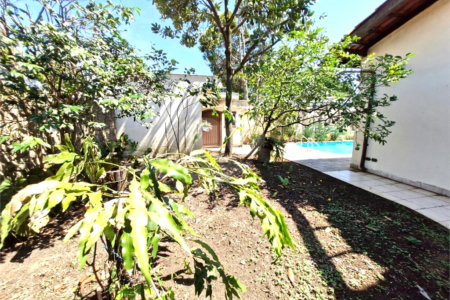 Casa Térrea à venda com 5 quartos, sendo 3 suítes, em Granja Julieta, São Paulo, SP