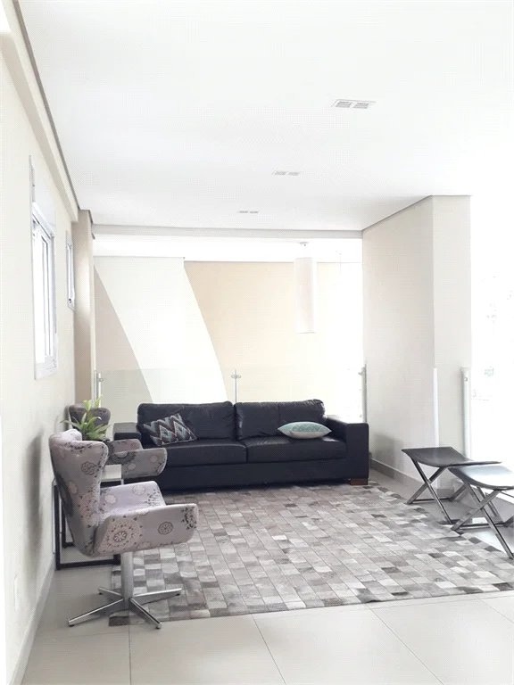 Apartamento à venda com 3 quartos, sendo 1 suíte, em Jardim Umarizal, São Paulo, SP