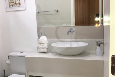 Apartamento à venda com 1 suíte em República, São Paulo, SP