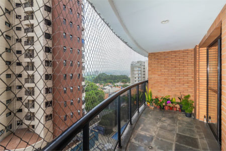 Apartamento à venda com 4 quartos, sendo 3 suítes, em Alto da Lapa, São Paulo, SP