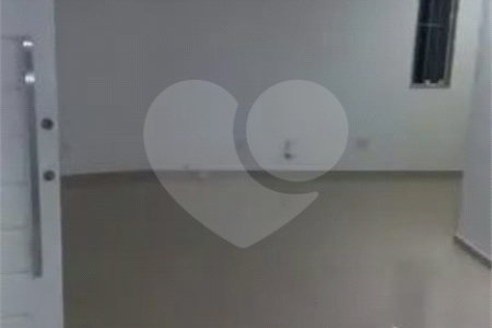 Casa à venda com 4 quartos, sendo 1 suíte, no condomínio River Plate, Rio de Janeiro - RJ