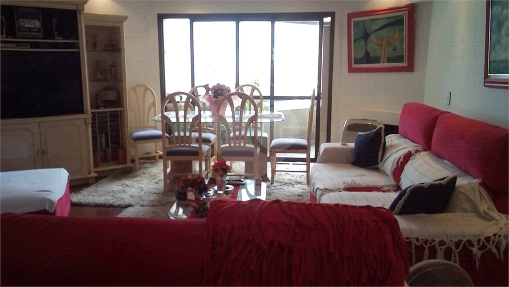 Apartamento à venda com 3 quartos, sendo 1 suíte, em Cidade Monções, São Paulo, SP