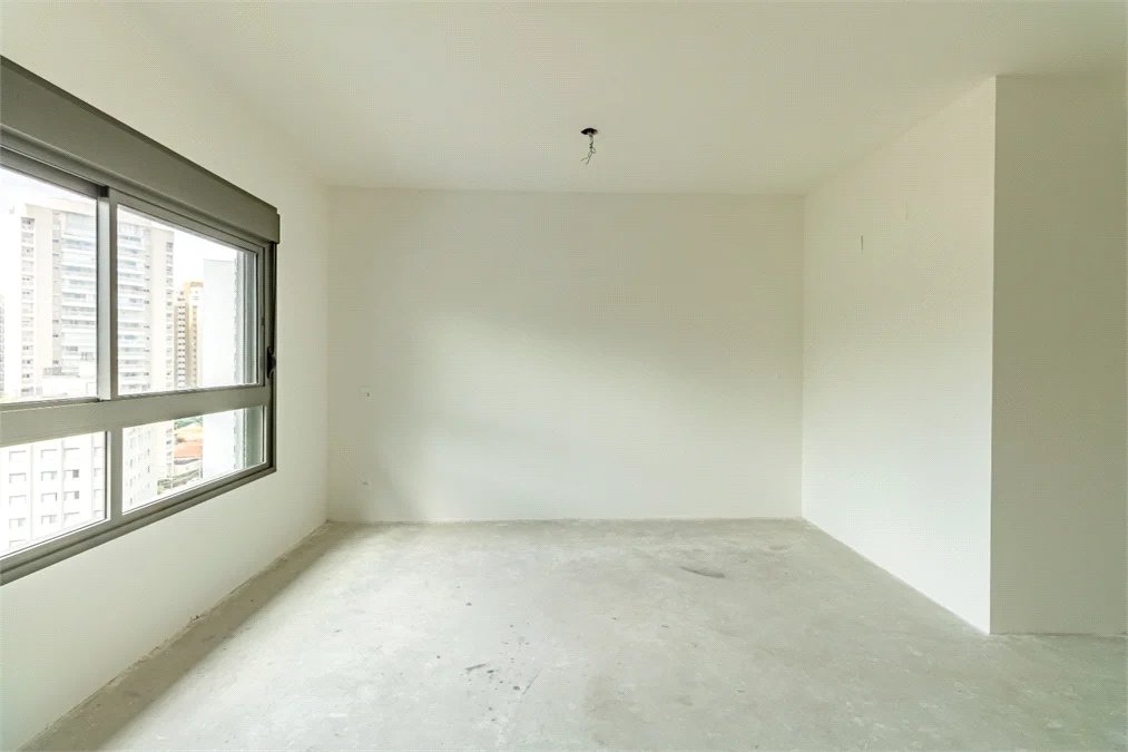 Apartamento à venda com 4 suítes em Alto de Pinheiros, São Paulo, SP