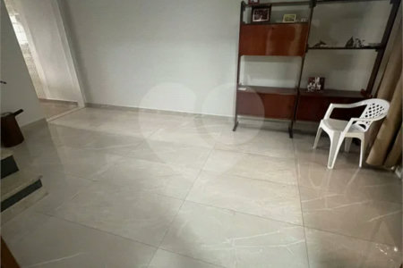 Sobrado à venda com 2 quartos em Vila Mazzei, São Paulo, SP