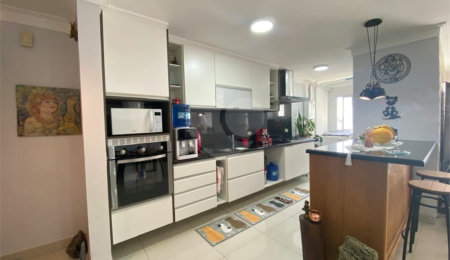 Apartamento à venda com 2 quartos, sendo 1 suíte,  em Campo Grande, São Paulo, SP
