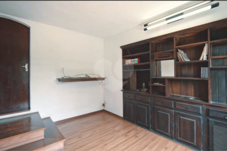 Terreno à venda com 6 quartos no condomínio Quinta dos Lagos, Cotia - SP