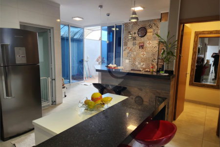 Casa à venda com 3 suítes em Residencial Campos de Piemonte, Araraquara, SP