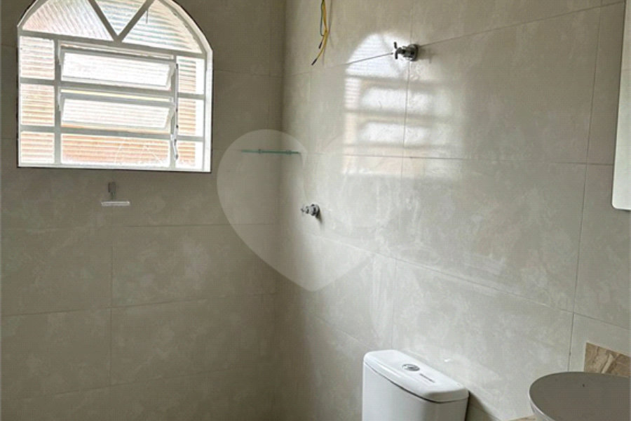 Casa à venda com 4 quartos, sendo 1 suíte, em Jabaquara, São Paulo, SP