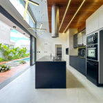 Casa à venda com 3 suítes no condomínio Villa dos Pinheiros, Indaiatuba - SP