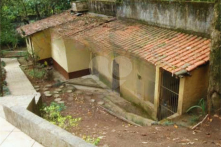 Casa à venda com 3 quartos, sendo 1 suíte, em Roseira, Mairiporã, SP
