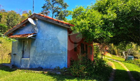 Sítio à venda com 3 quartos, sendo 1 suíte,  em Gabriel Piza, São Roque, SP