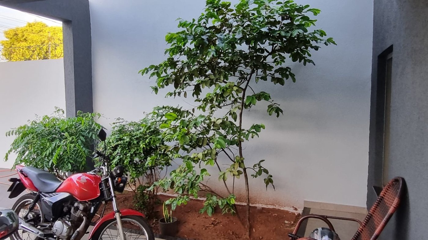 Sobrado à venda com 3 quartos, sendo 1 suíte,  em Jardim Alvorada, Três Lagoas, MS