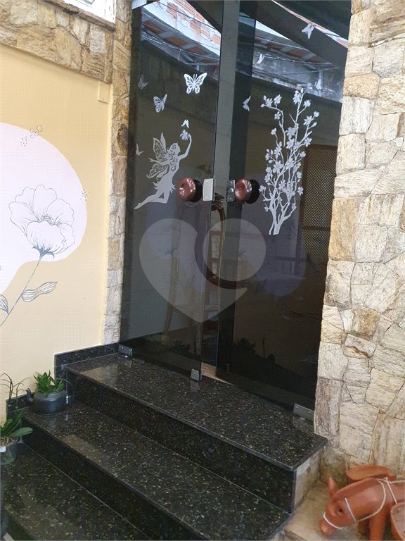 Sobrado à venda com 3 quartos, sendo 1 suíte, em Tremembé, São Paulo, SP