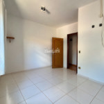 Casa Térrea à venda com 4 quartos, sendo 2 suítes, em Loteamento Loanda, Atibaia, SP