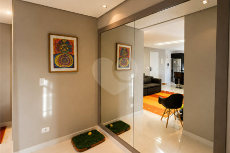 Apartamento à venda com 2 quartos, sendo 1 suíte, em Morumbi, São Paulo, SP