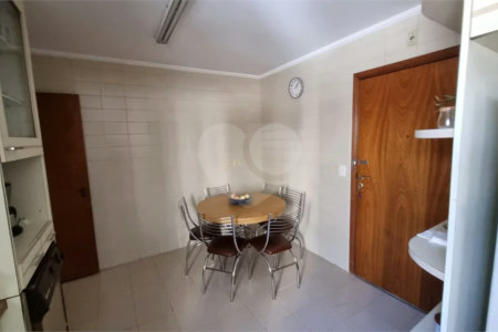 Apartamento a venda na Móoca