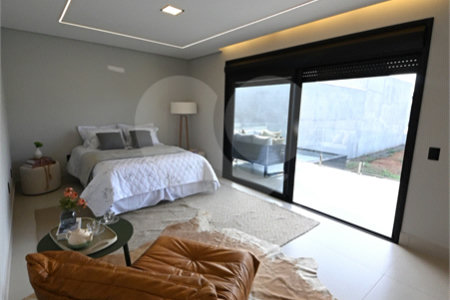 Casa à venda com 4 suítes no condomínio Residencial Dona Maria Candida, Indaiatuba - SP