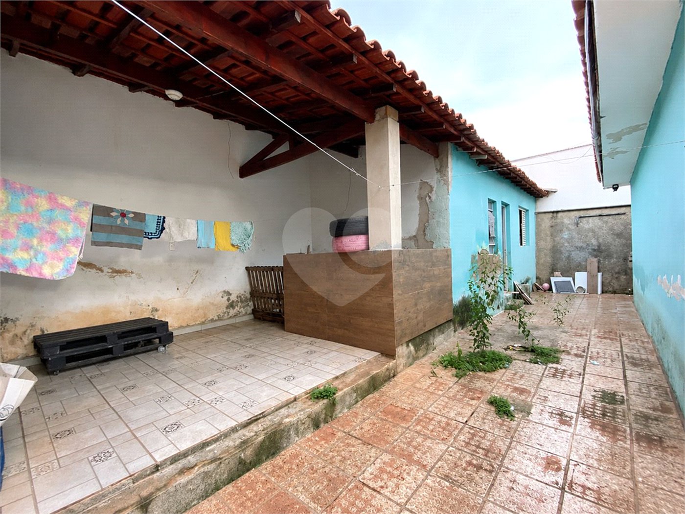 Casa à venda com 3 quartos, sendo 1 suíte, em Vila Barcelona, Sorocaba, SP
