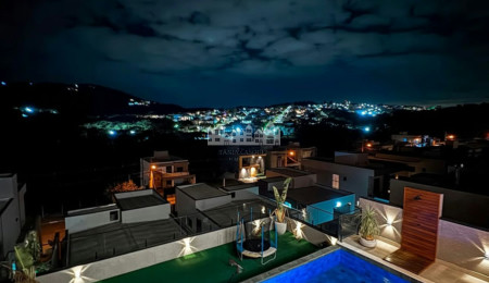 Casa à venda com 4 quartos, sendo 3 suítes,  em Rio Abaixo, Atibaia, SP