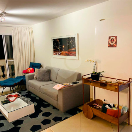 Apartamento à venda com 3 quartos, sendo 1 suíte, em Bela Vista, São Paulo, SP