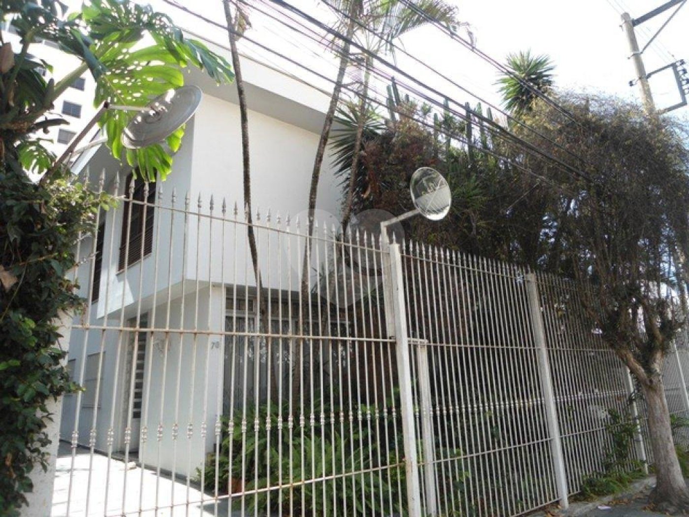 Casa à venda com 4 quartos, sendo 1 suíte, em Santana, São Paulo, SP
