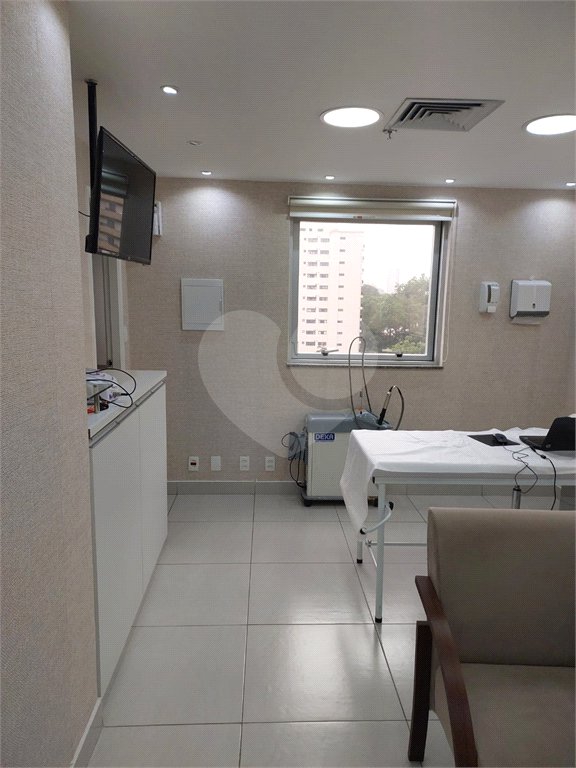 Salas comerciais ideal para clinica médica, escritório de advocacia e etc.