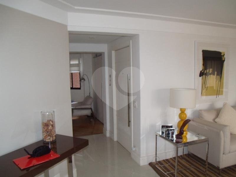 Apartamento à venda com 4 suítes em Jardim Vitória Régia, São Paulo, SP