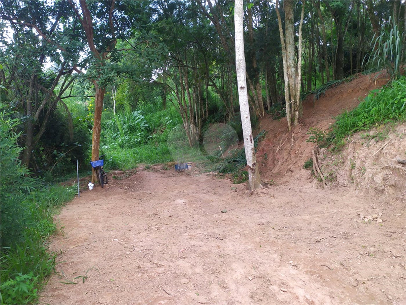 Terreno à venda em Mogi Moderno, Mogi das Cruzes, SP